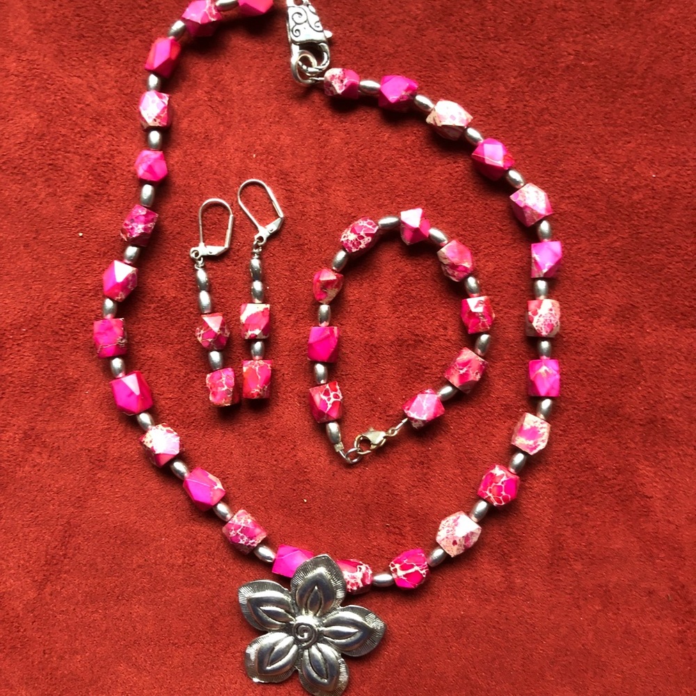 Beaded necklace, earring and bracelet set